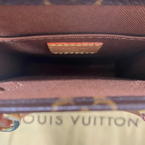 Authentic Louis Vuitton Monogram Petit Sac Plat - Picture 9 of 12